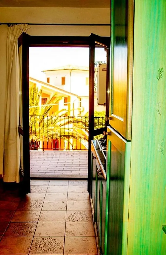 Casa Vacanze Gardenia La Maddalena Con Parcheggio Privato 0*, La Maddalena (Sassari) Italien